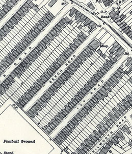 Dunstable Road Wesleyan Methodist Chapel on a map of 1924